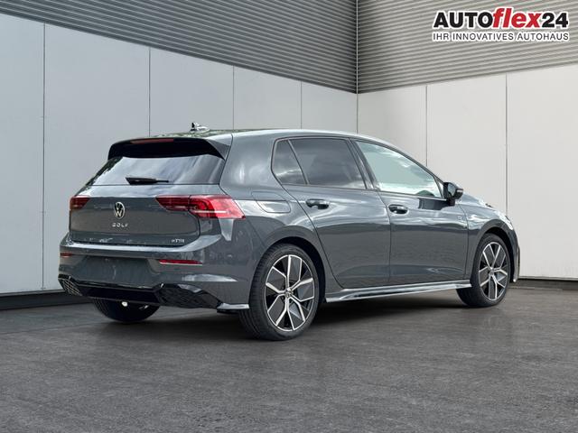 Volkswagen / Golf / Grau / / / PANO+LED-PLUS+ACC+SHZ+KEYLESS+KAMERA+18 ALU, Beispielbilder, ggf. teilweise mit Sonderausstattung