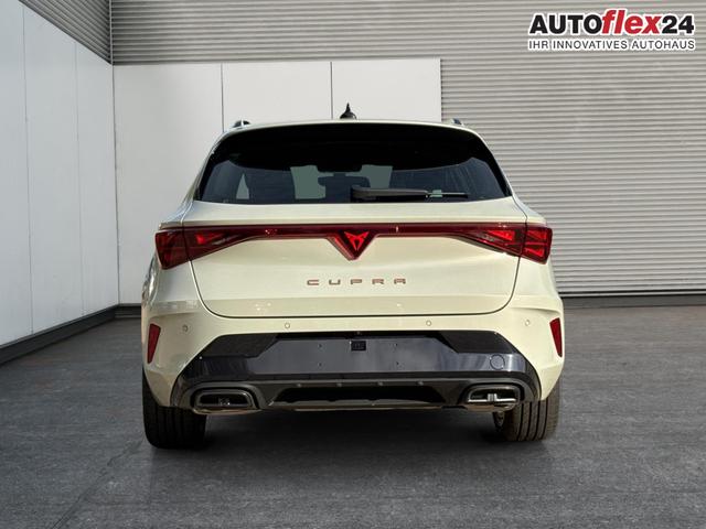 Cupra / Leon Sportstourer / Grau / / / ST 4x4 AHK+eHK+NAVI+ACC+SHZ+18 ALU+LED, Beispielbilder, ggf. teilweise mit Sonderausstattung