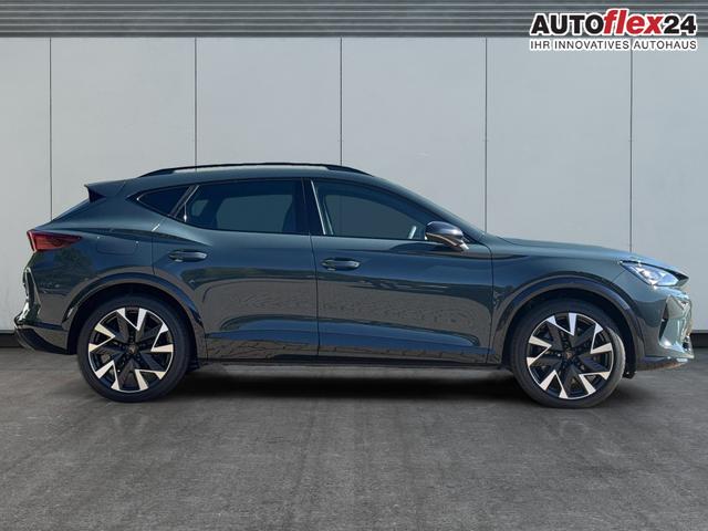 Cupra / Formentor / Blau / / / 4x4 AHK+NAVI+KAMERA+eHK+KESSY+ACC+19 ALU+LED+FULL LINK, Beispielbilder, ggf. teilweise mit Sonderausstattung