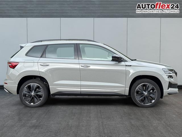 Skoda / Karoq / Grau / / / 1.5 TSI-DSG Sportline NAVI+360&deg;Kamera+ACC+KESSY+18'LM