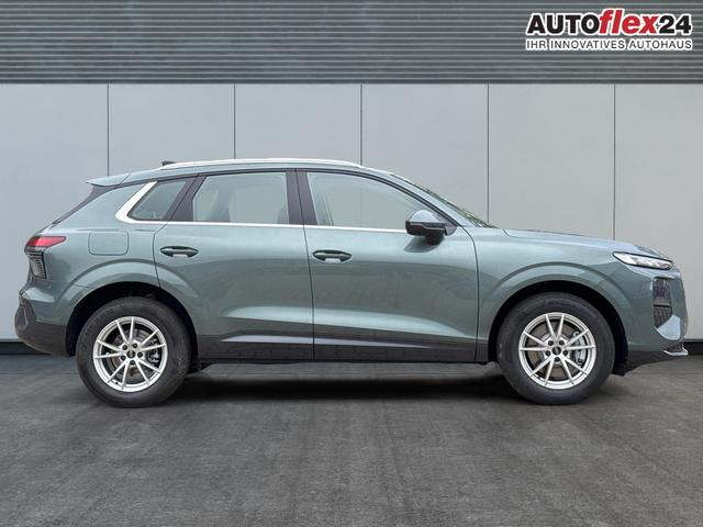 Audi / Q3 / Gr&uuml;n / / / AHK+KAMERA+NAVI+EL. HECKKL.+LED+17'LM