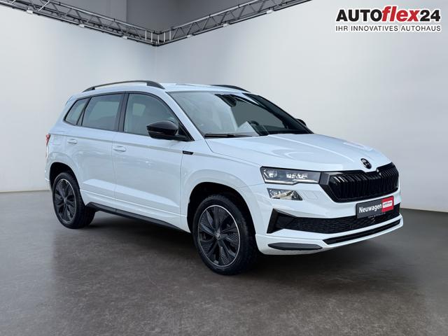 Lagerfahrzeug Skoda Karoq - 1,5 TSI DSG Sportline 2ZKli AHK ACC Canton PDC Kam 19Zo 5JG