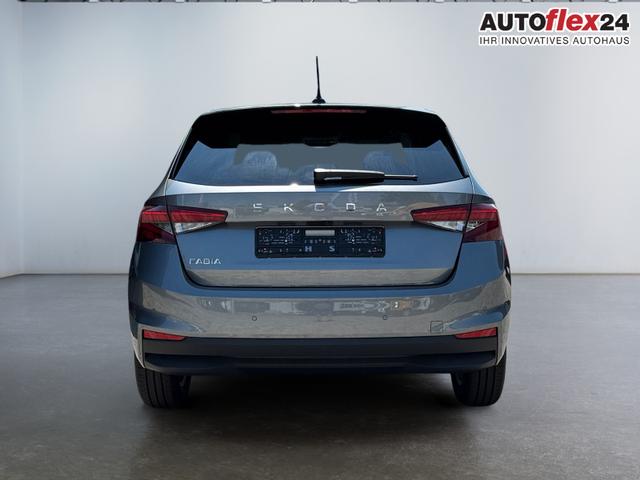 Skoda Fabia Extra Plus 1,0 MPI Klima SmartLink Einparkhilfe 5J Garantie LED Alu Felgen Kamera Sitzheizung Bluetooth 