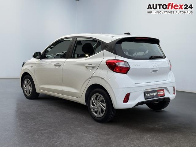  Hyundai i10 weiss