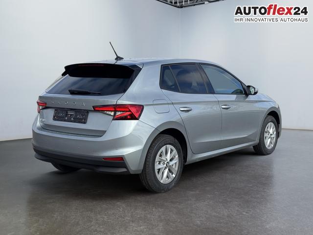 Skoda Fabia 1,0 TSI DSG Extra Plus 2 ZoKlima ACC Navi 2x Einparkhilfe 