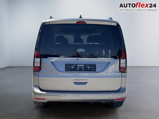 Ford Grand Tourneo Titanium