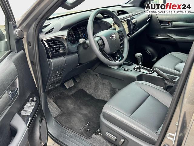 Reimport Toyota Hilux INVINCIBLE Double Cab 2.8 D-4D 4x4 kaufen