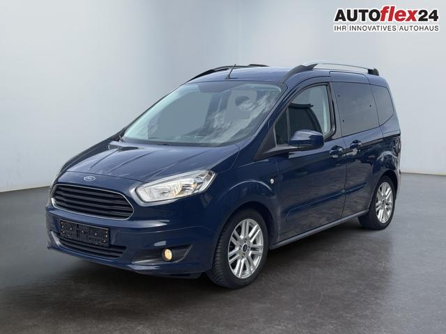 Gebraucht Ford Tourneo Courier Titanium kaufen