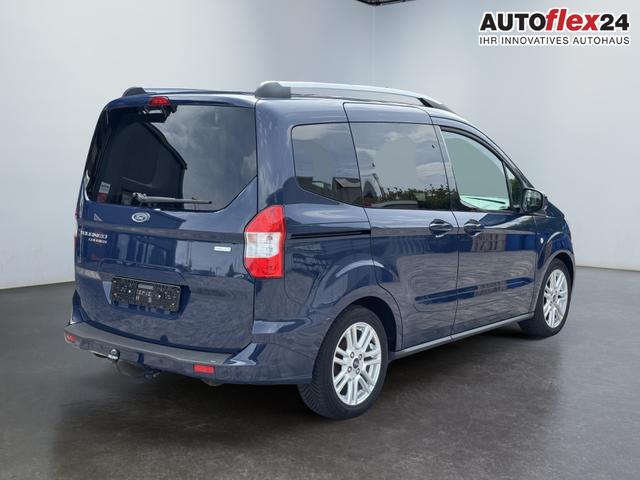 Gebraucht Ford Tourneo Courier Titanium kaufen
