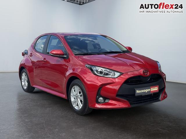 Lagerfahrzeug Toyota Yaris - 1,5 Hybrid Comfort Kamera Klimaautomatik ACC Alu Felgen NSW
