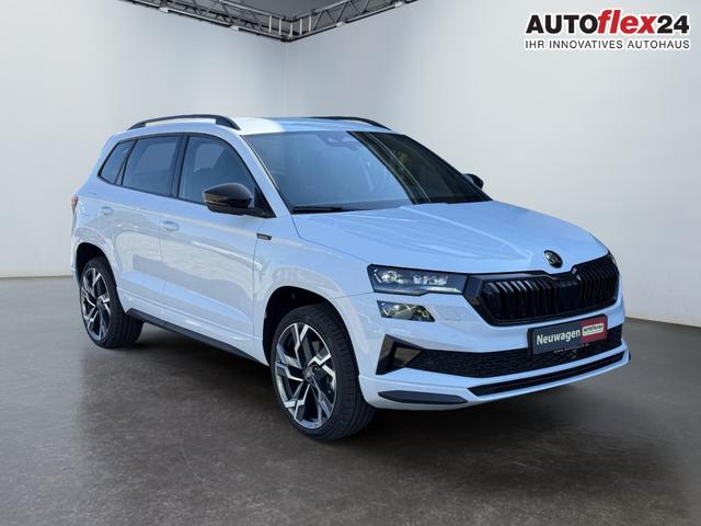 Lagerfahrzeug Skoda Karoq - Sportline 2,0 TDI DSG 2ZKlimaautomatik Canton Anh&auml;ngerkupplung Totewinkel Assistent 2 x Einparkhilfe Kamera 19 Zoll Felgen adaptiver Tempomat 5J Garantie