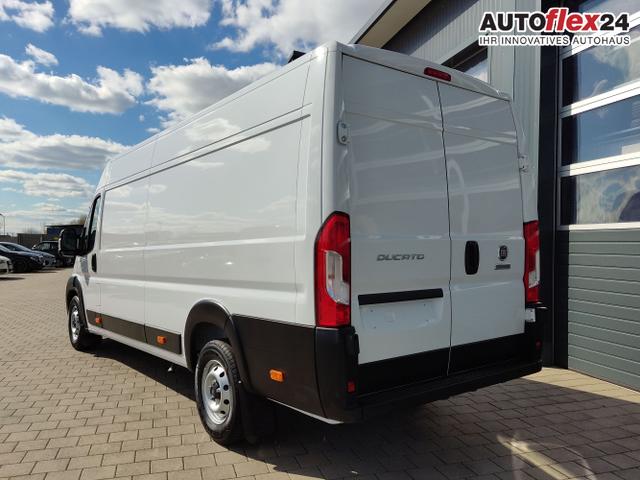 Beispielbilder, ggf. teilweise mit Sonderausstattung