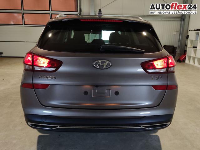 Hyundai / i30 Kombi / Bronze / / / , Beispielbilder, ggf. teilweise mit Sonderausstattung