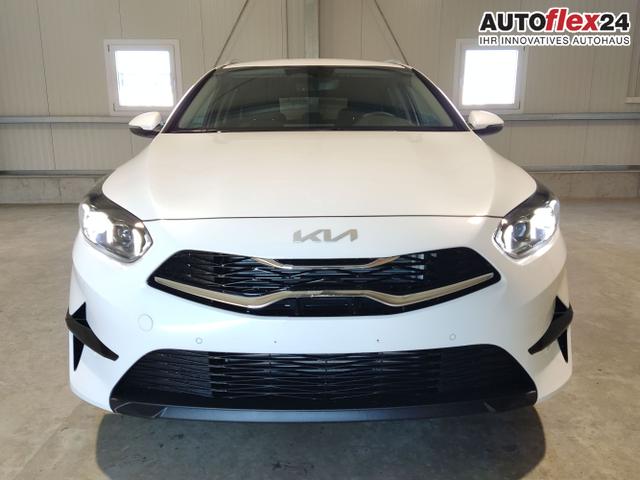 Kia / Ceed Sportswagon / Weiß / / / , Beispielbilder, ggf. teilweise mit Sonderausstattung