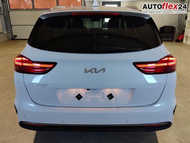 Kia / Ceed Sportswagon / Weiß / / / , Beispielbilder, ggf. teilweise mit Sonderausstattung