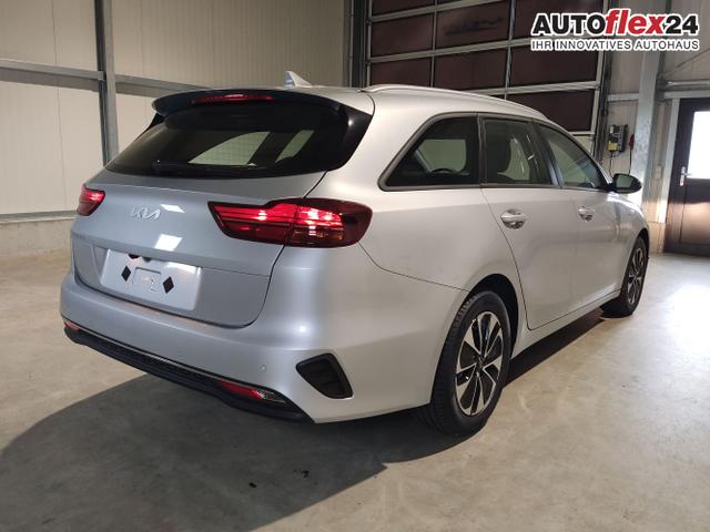 Kia / Ceed Sportswagon / Silber / / / , Beispielbilder, ggf. teilweise mit Sonderausstattung