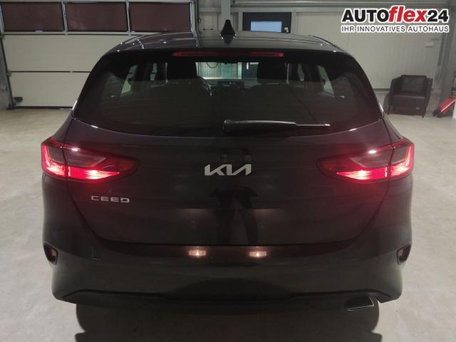 Kia / Ceed Sportswagon / Grau / / / , Beispielbilder, ggf. teilweise mit Sonderausstattung