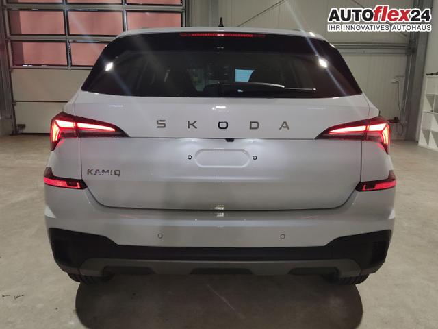 Skoda / Kamiq / Weiß / / / , Beispielbilder, ggf. teilweise mit Sonderausstattung