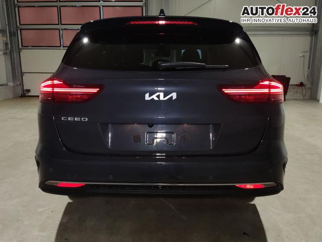 Kia / Ceed Sportswagon / Grau / / / , Beispielbilder, ggf. teilweise mit Sonderausstattung