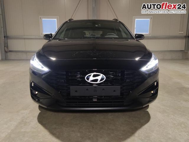 Hyundai / i30 Kombi / Schwarz / / / , Beispielbilder, ggf. teilweise mit Sonderausstattung