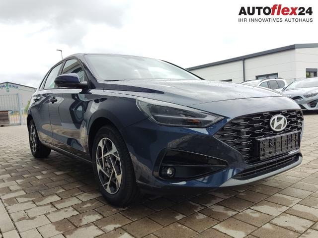 Hyundai / i30 / Blau / / / 