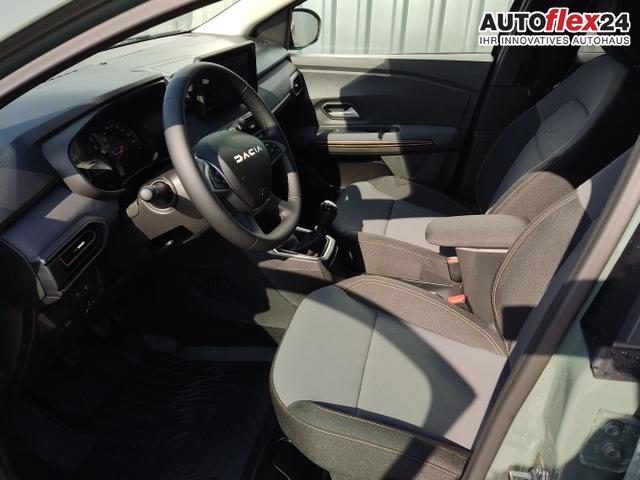 Dacia / Jogger / Grün / / / , Beispielbilder, ggf. teilweise mit Sonderausstattung