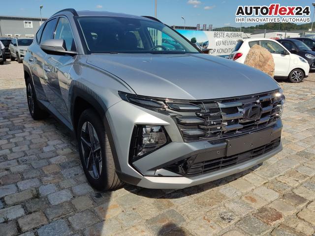 Hyundai / TUCSON / Silber / / / , Beispielbilder, ggf. teilweise mit Sonderausstattung