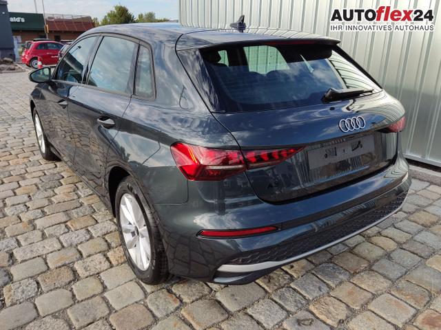 Audi / A3 Sportback / Grau / / / 