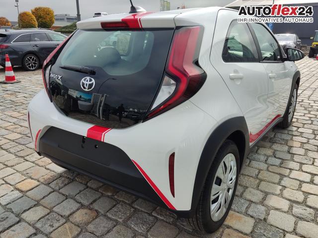 Toyota / Aygo X / Weiß / / / 