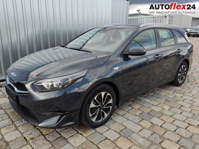 Vorlauffahrzeuge Kia II Ceed Sportswagon - Spin CD 1.5 T-GDI 7DCT 140 PS Navi-Tempomat-DAB-Klimaanlage-AppleCarPlay-AndroidAuto-Spurhalteassist-Bluetooth-Fernlichtassistent-16''Alu-sofort