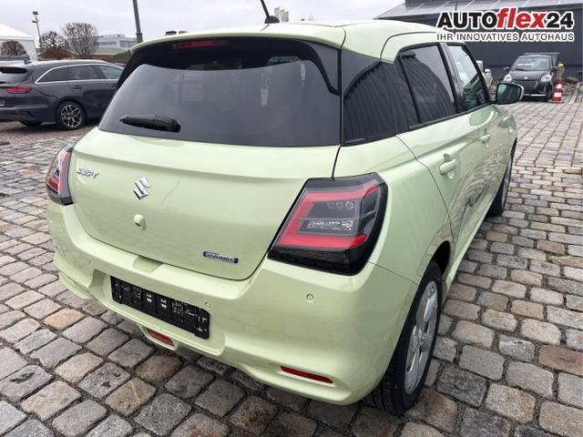 Suzuki / Swift / Gelb / / / 