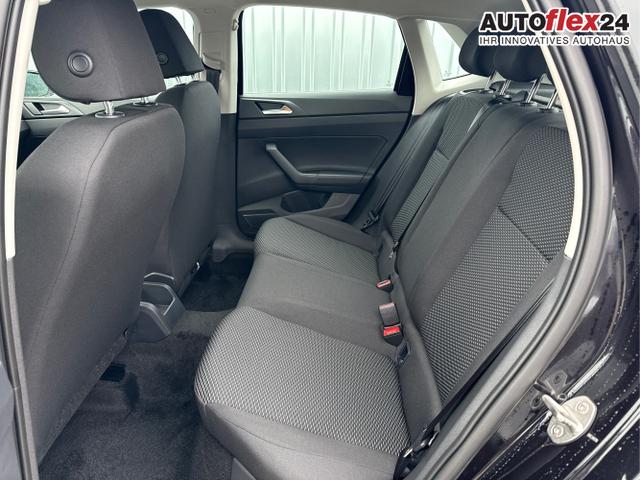 Volkswagen / POLO / Schwarz / / / 