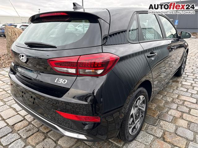 Vorlauffahrzeuge Hyundai i30 - GO! 1.5 DPI 97 PS 6-Gang-Schaltgetriebe-Winterpaket-AutoHold-LED-RDKS-AppleCarPlay & AndroidAuto-NAVI-16"-sofort