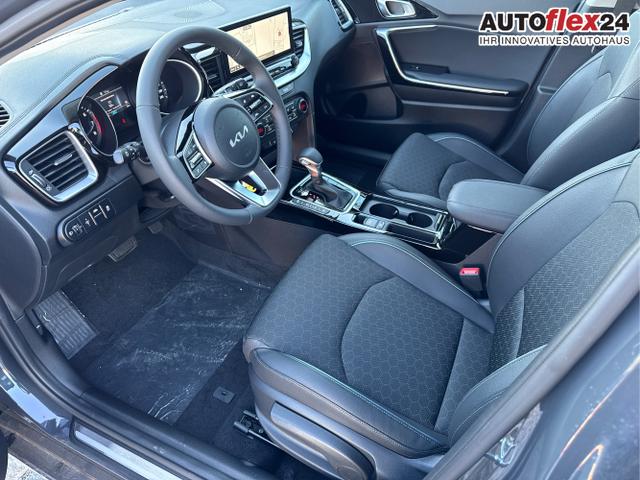 Kia / XCeed / Grau / / / , Beispielbilder, ggf. teilweise mit Sonderausstattung