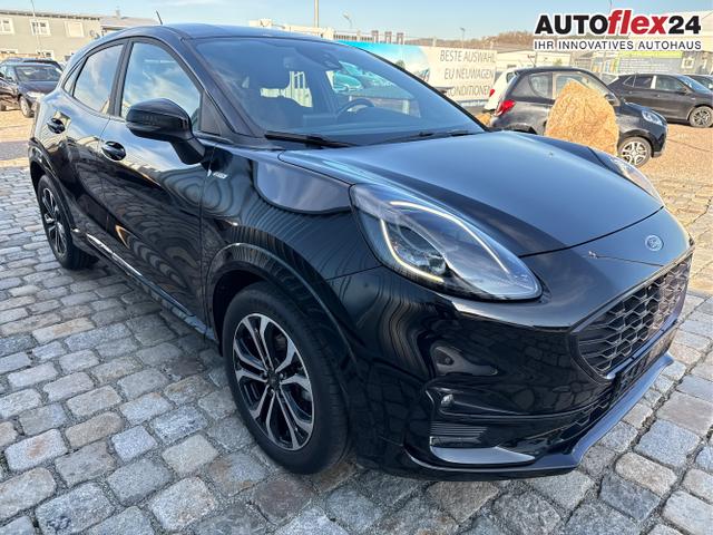 Ford / Puma / Schwarz / / / 