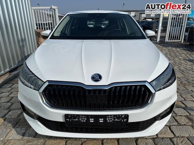 Vorlauffahrzeuge Skoda Fabia - Sondermodell 130 Jahre Selection Plus 1.0 TSI 85kW/116 PS -DSG-AppleCarPlay-AndroidAuto-LED-PDC-Kamera-Winterpaket-Sitzheizung-DAB-Klima-Tempomat-ALU 15"-Sofort verf&uuml;gbar