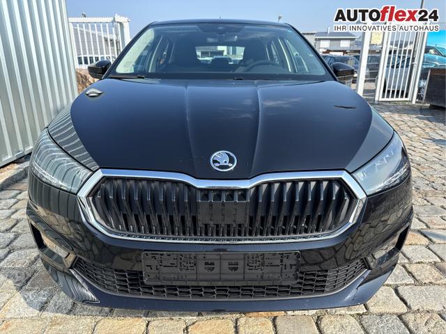 Vorlauffahrzeuge Skoda Fabia - Sondermodell 130 Jahre Selection Plus 1.0 TSI 85kW/116 PS -DSG-AppleCarPlay-AndroidAuto-LED-PDC-Kamera-Winterpaket-Sitzheizung-DAB-Klima-Tempomat-ALU 15"-Sofort verf&uuml;gbar