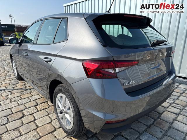 Skoda / Fabia / Grau / / / , Beispielbilder, ggf. teilweise mit Sonderausstattung