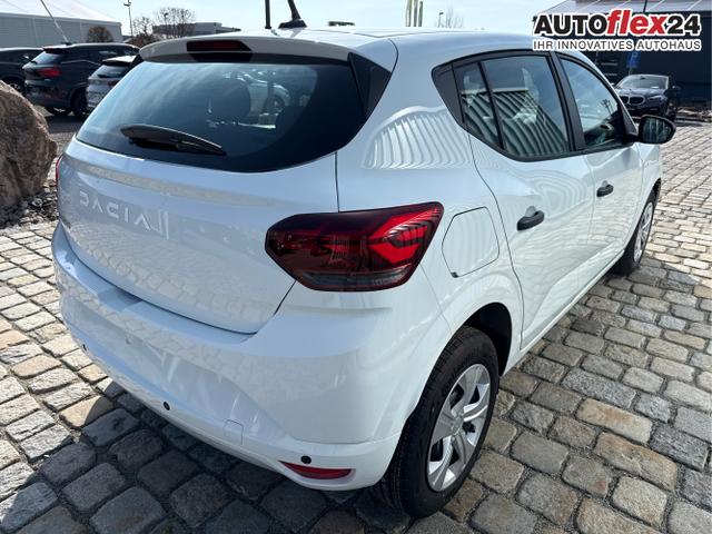 Dacia / Sandero / Wei&szlig; / / / , Beispielbilder, ggf. teilweise mit Sonderausstattung