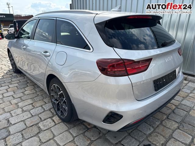 Kia / Ceed / Silber / / / 