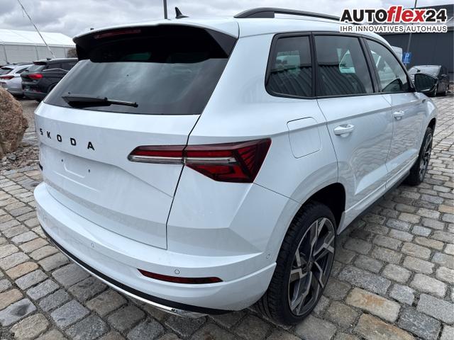 Skoda / Karoq / Wei&szlig; / / / , Beispielbilder, ggf. teilweise mit Sonderausstattung