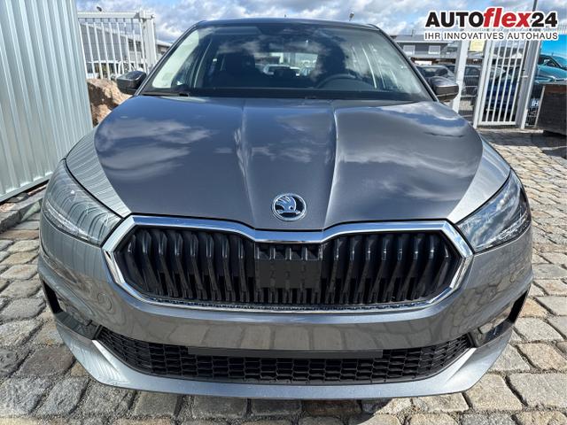 Vorlauffahrzeuge Skoda Fabia - Sondermodell 130 Jahre Selection Plus 1.0 TSI 85kW/116 PS -DSG-AppleCarPlay-AndroidAuto-Winterpaket-LED-PDC-Kamera- Sitzheizung-DAB-Klima-Tempomat-ALU 15"-Sofort verf&uuml;gbar