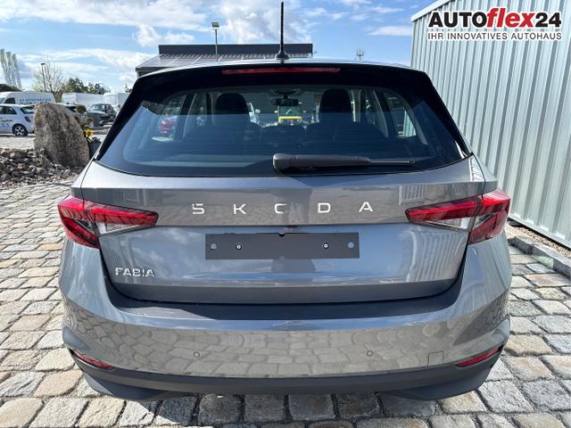 Skoda / Fabia / Grau / / / , Beispielbilder, ggf. teilweise mit Sonderausstattung