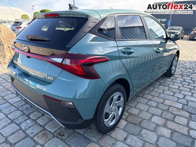 Hyundai / i20 / Gr&uuml;n / / / 