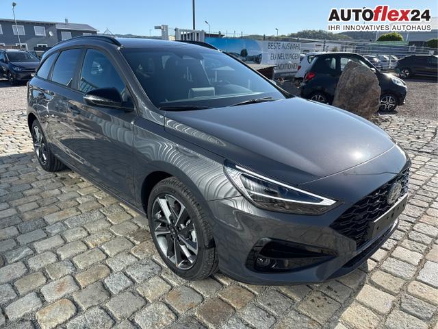 Hyundai / i30 Kombi / Grau / / / , Beispielbilder, ggf. teilweise mit Sonderausstattung