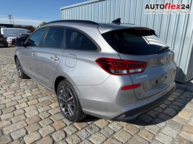 Hyundai / i30 Kombi / Silber / / / , Beispielbilder, ggf. teilweise mit Sonderausstattung