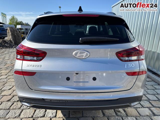 Hyundai / i30 Kombi / Silber / / / , Beispielbilder, ggf. teilweise mit Sonderausstattung