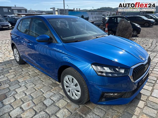 Skoda / Fabia / Blau / / / , Beispielbilder, ggf. teilweise mit Sonderausstattung