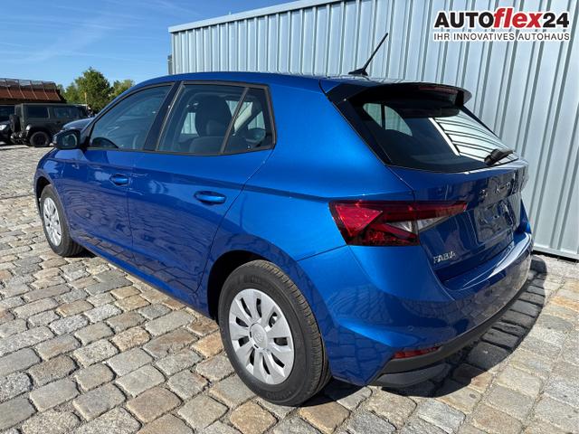 Skoda / Fabia / Blau / / / , Beispielbilder, ggf. teilweise mit Sonderausstattung