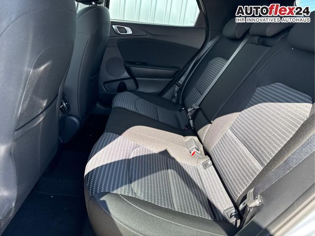 Kia / XCeed / Silber / / / , Beispielbilder, ggf. teilweise mit Sonderausstattung
